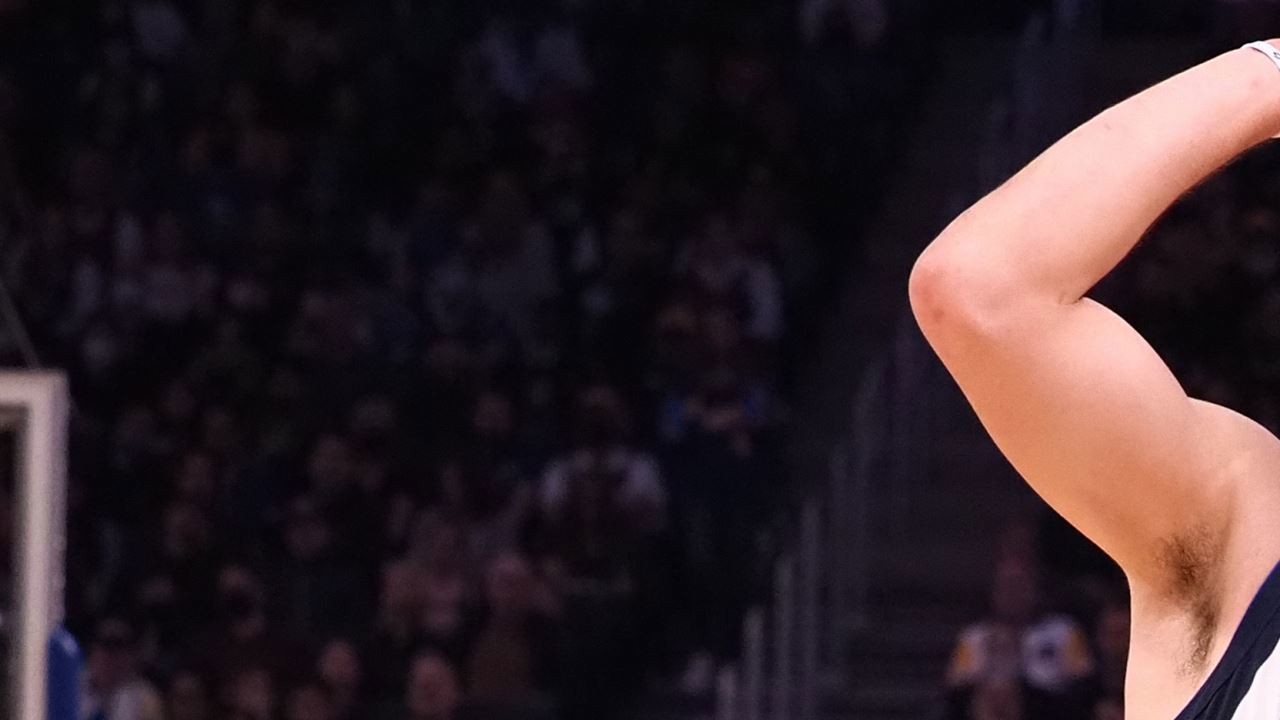 NBA 2024/25 Dallas Mavericks San Antonio Spurs TV spored na